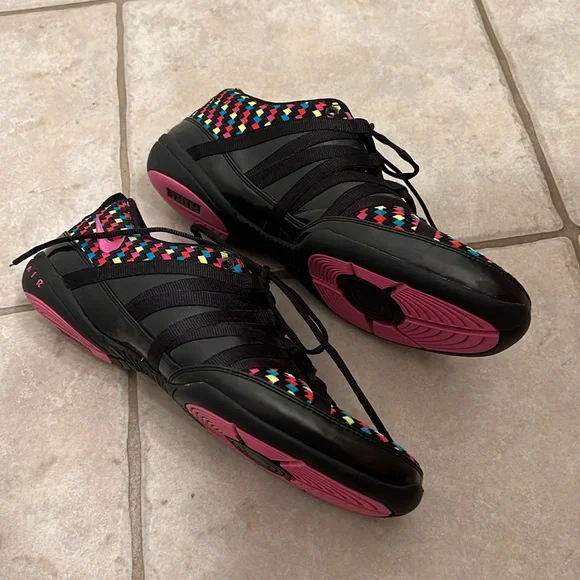 Nike Air Kapelle Womens Black/Pinkfire Rainbow Asymmetrical Weave Sneaker size 8 - Picture 6 of 14
